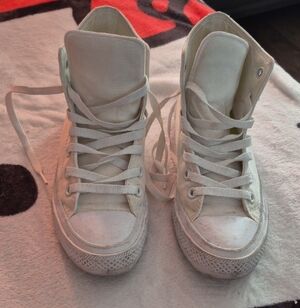Converse White High-Top Sneakers 6.5 Women